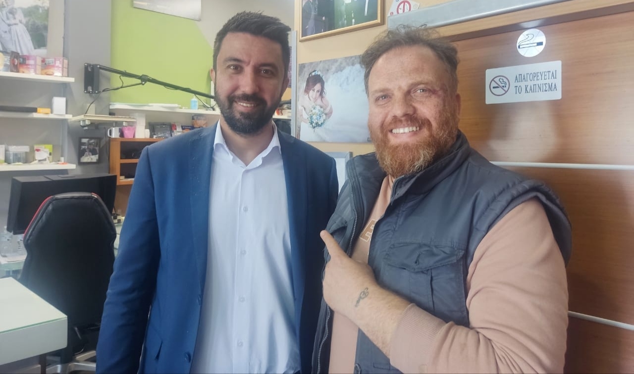 Sanatçı Buzuki Orhan'dan Özgür Ferhat'a destek