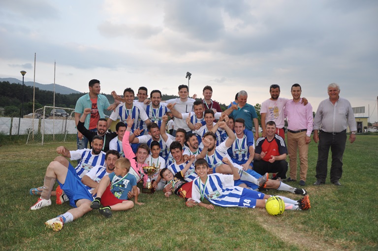 BULATKÖY YENİLMEDEN ŞAMPİYON OLDU