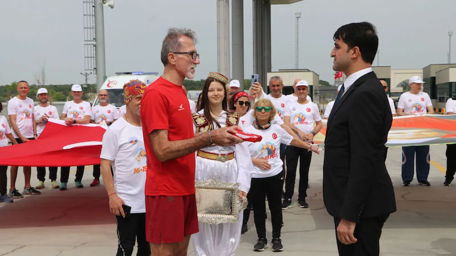 34. Atatürk'ü Anma ve Barış Koşusu başladı