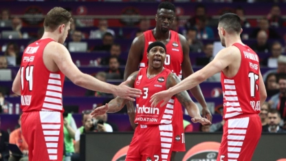 Olympiakos finale yükseldi