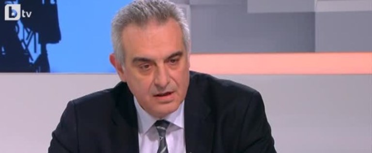 Anadilde konuşanlara Türk kimliğini tavsiye etti