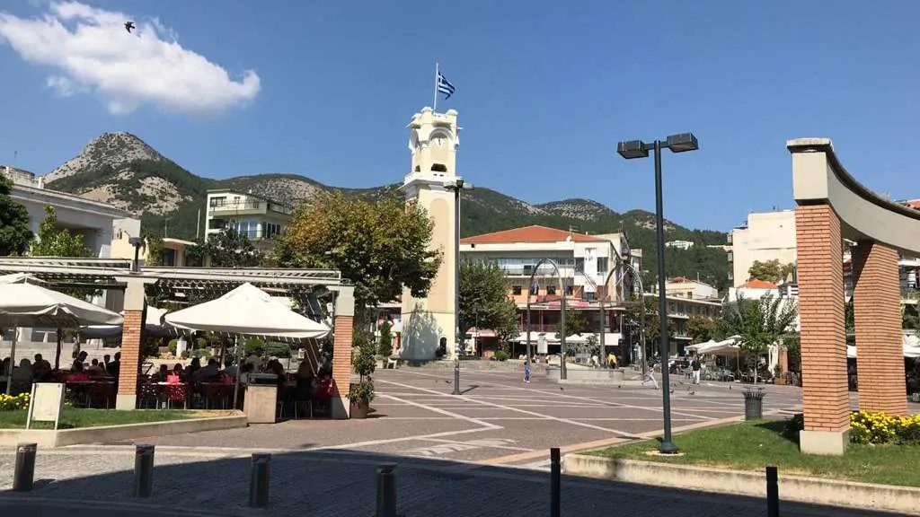 Mağazaların yaz dönemi çalışma saatleri belli oldu