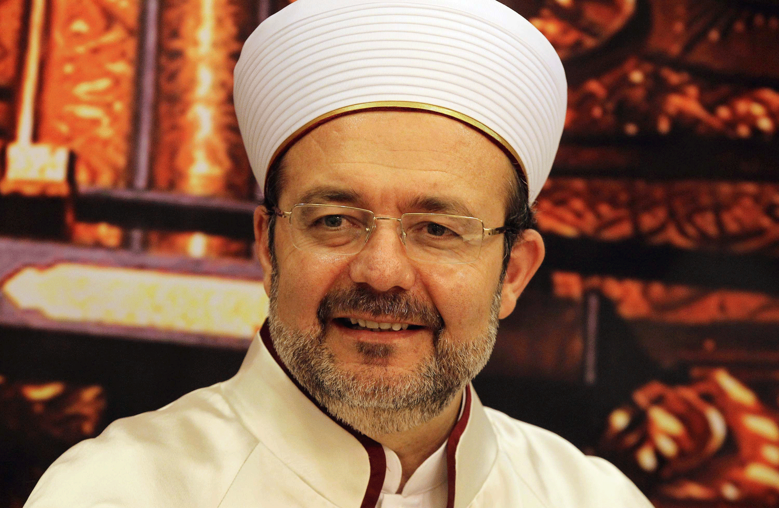T.C. Diyanet İşleri Başkanı Görmez, Berat Kandilini Batı Trakyalı soydaşlarla idrak edecek