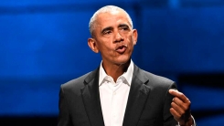 Obama, Atina'da demokrasi konulu panele katıldı