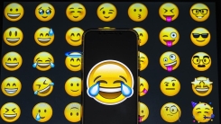 Dünyada en fazla "sevinç gözyaşlarıyla gülen yüz" emojisi kullanılıyor