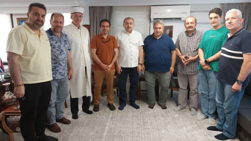İskeçe Müftüsü Mustafa Trampa Türkiye’den gelen misafirleri ağırladı