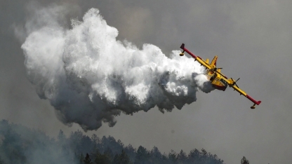  İsrail'den Yunanistan'a 2 yangın söndürme uçağı geliyor