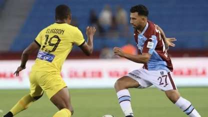 Trabzonspor, AEK takımına 3-1 mağlup oldu