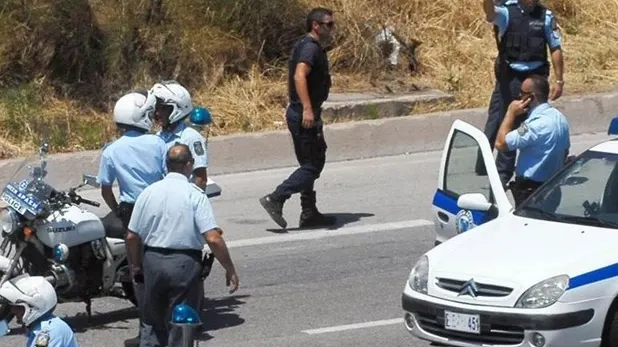 Aυτοκίνητα διακινητών στο αντίθετο ρεύμα της Εγνατίας Οδού