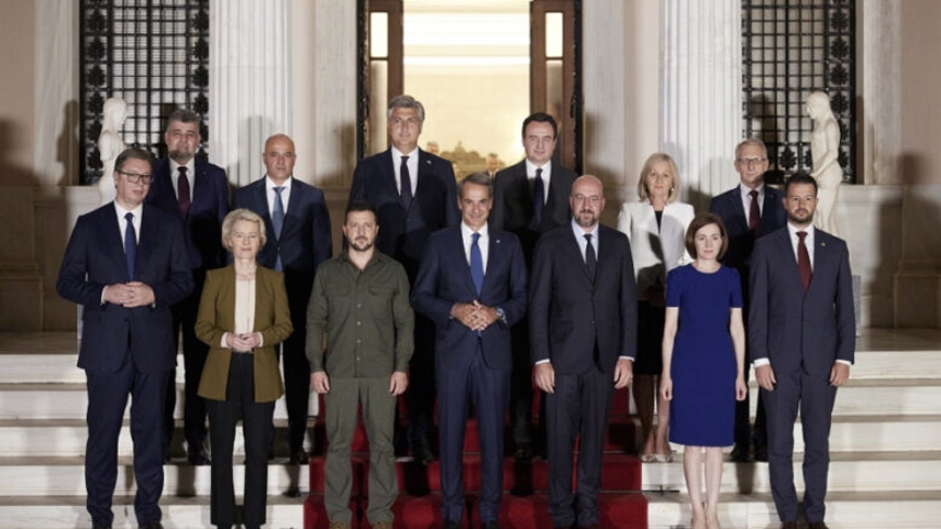 Başbakan Miçotakis, 9 Balkan ülkesi liderini Atina'da ağırladı