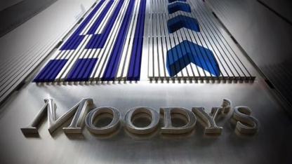 Moody's'ten Yunanistan'a bol kepçeden not!