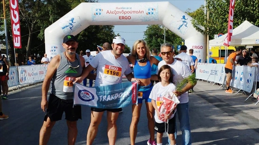 Türkiyeli atletler geliri Yunanistan'daki afetzedelere bağışlanan maratona katıldı