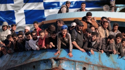 Yunanistan 300 bin düzensiz göçmeni işçi yapacak