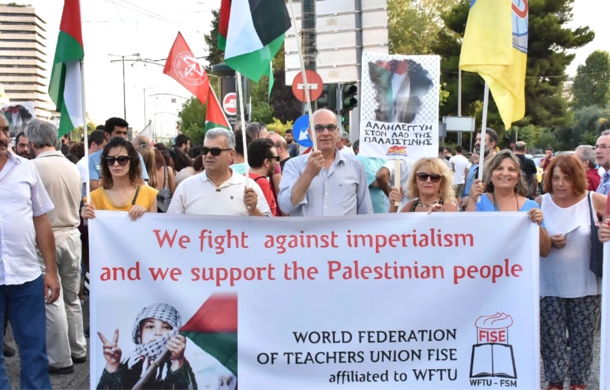 Atina'da Filistin'e destek eylemi düzenlendi