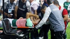 Panathinaikoslu futbolcu hastaneye kaldırıldı