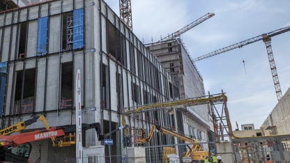 Hamburg'da iş kazası: İskele çöktü, 5 kişi hayatını kaybetti