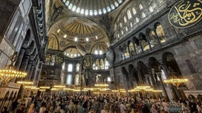 Ayasofya Camii için flaş karar: 15 Ocak itibarıyla yabancı ziyaretçilere ücretli olacak