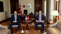 Türkiye Dışişleri Bakanı Fidan, Yunan mevkidaşı Gerapetridis ile telefonda görüştü