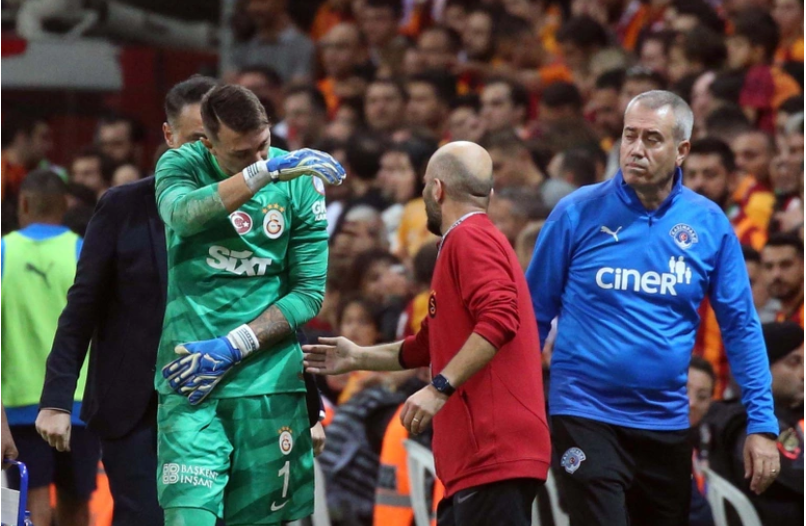 Galatasaray, kaleci Muslera'nın sağlık durumu hakkında açıklama yaptı
