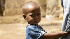 UNICEF: Sudan'da 3 milyon çocuk yerinden edildi