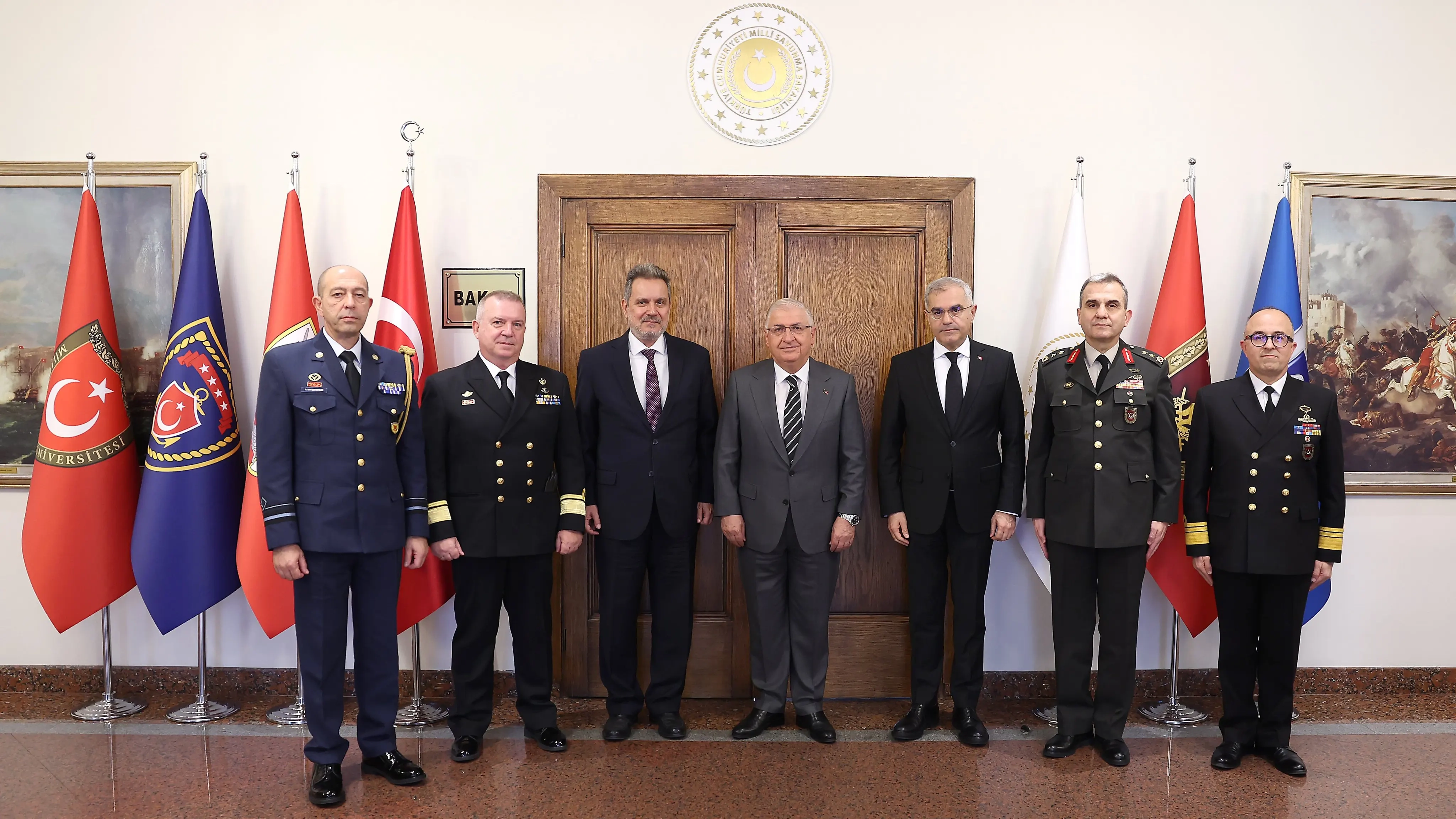 Türk ve Yunan Savunma Bakanları Ankara’da bir araya geldi