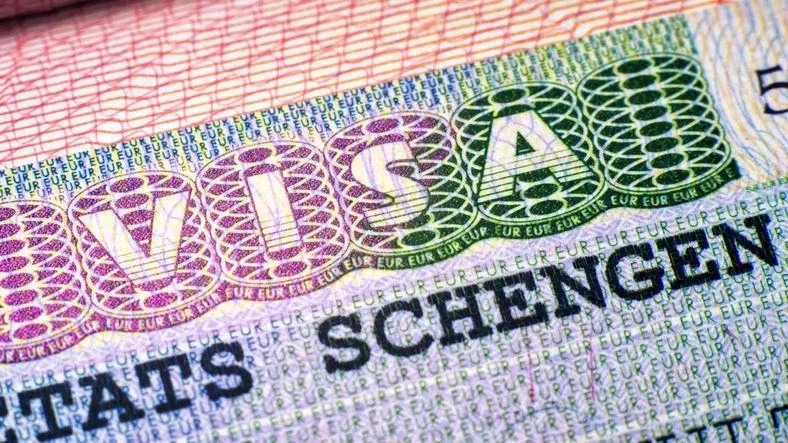 Schengen vizesi dijitalleşiyor: Başvurular nasıl yapılacak?