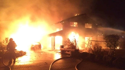Korkunç ölüm: 4 çocuklu aile yanarak can verdi!