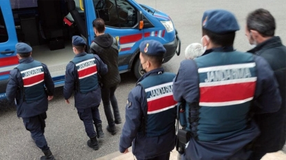 Yunanistan'a kaçmaya çalışan 13 terör örgütü şüphelisi yakalandı