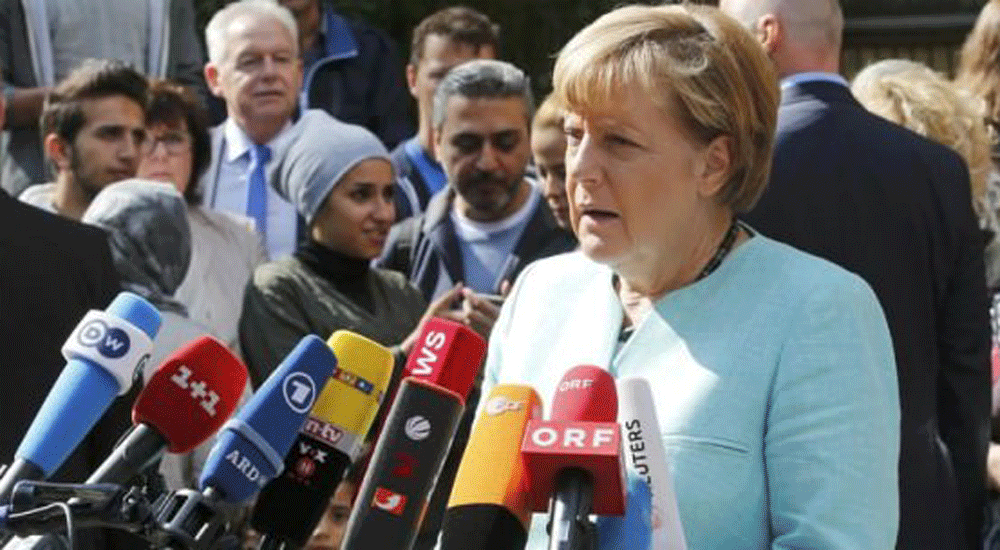 IRKÇI AVRUPA'DAN GÖÇMENLERE "HRİSTİYAN OLUN" BASKISI