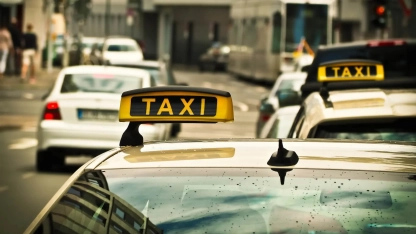 Yeni vergi yasasına tepki gösteren taksicilerden grev kararı
