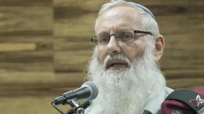 “Yahudi olmayan kadınlara tecavüz” fetvası veren hahambaşı hâlâ görevde