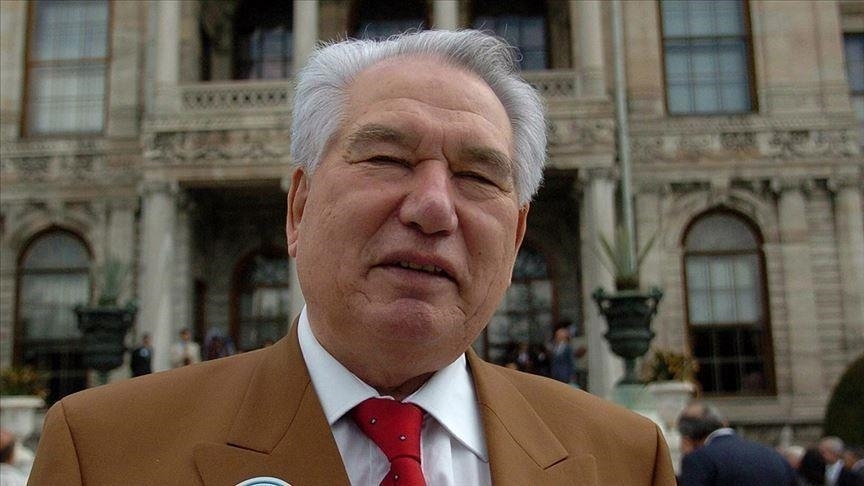 Dünyaca ünlü Kırgız yazar, devlet adamı Cengiz Aytmatov, doğumunun 95. yılında anılıyor