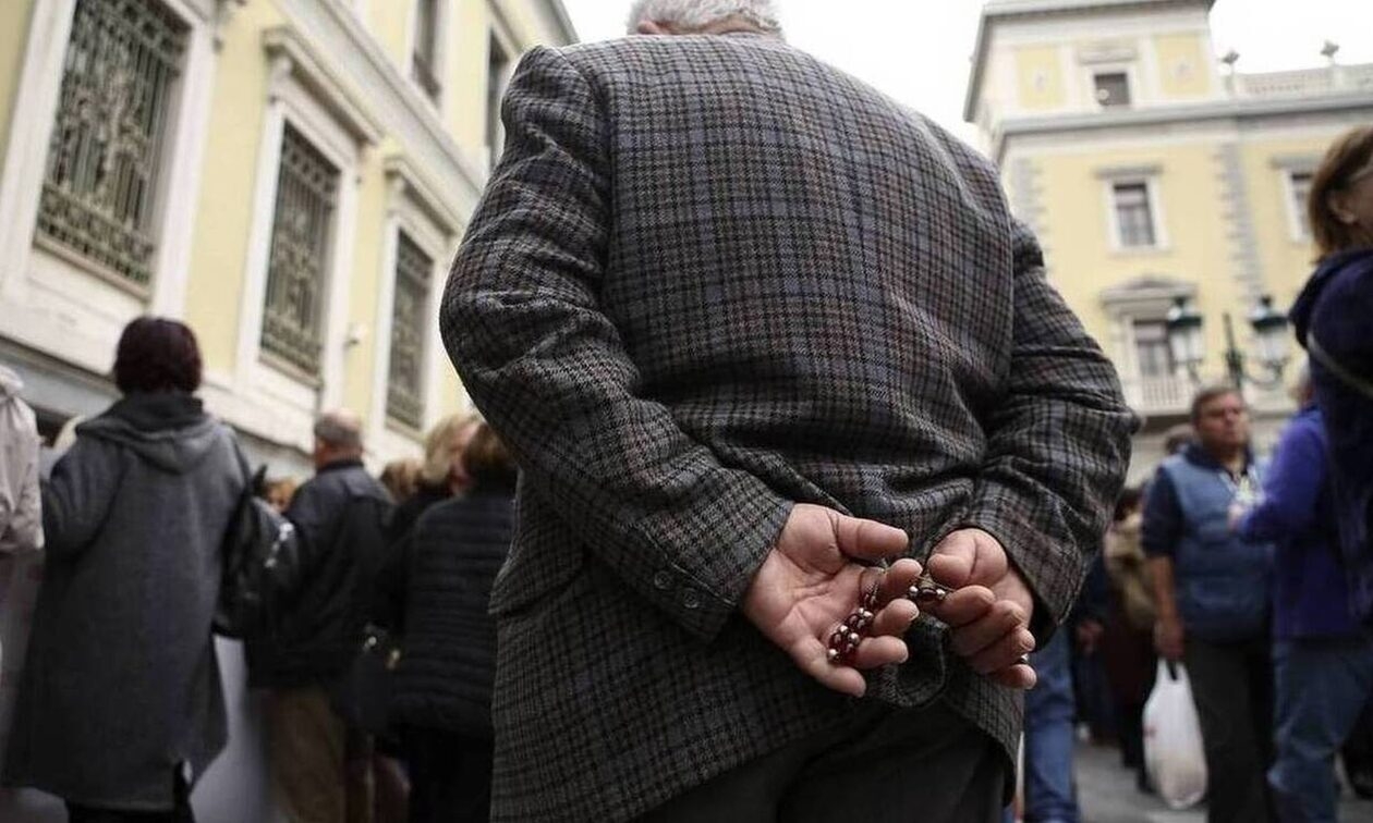 Αυξάνονται τα όρια ηλικίας συνταξιοδότησης - Πότε θα παίρνουν σύνταξη οι εργαζόμενοι