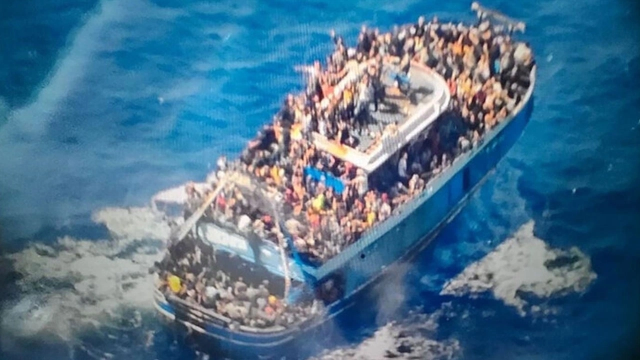 Yunanistan'daki tekne faciası İnsan Hakları İzleme Örgütü ve Uluslararası Af Örgütü tarafından incelenmeli