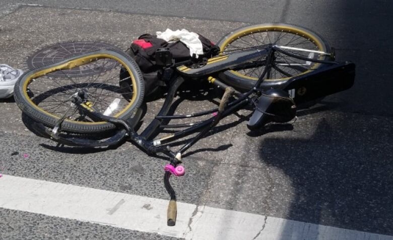 İskeçe'de bisikletliye çarpıp onu terk eden otomobil sürücüsü teslim oldu