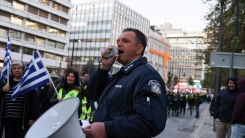 Polis, itfaiye ve sahil güvenlik personeli tehlikeli meslekler talebiyle eylem yaptı