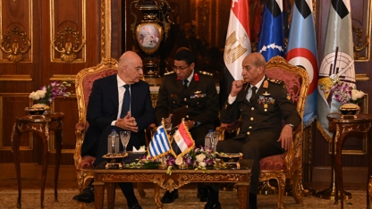 Dendias'tan Mısır'a ziyaret