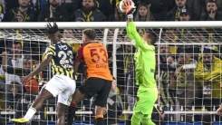 Fenerbahçe-Galatasaray derbisinde gözler kalecilerde olacak