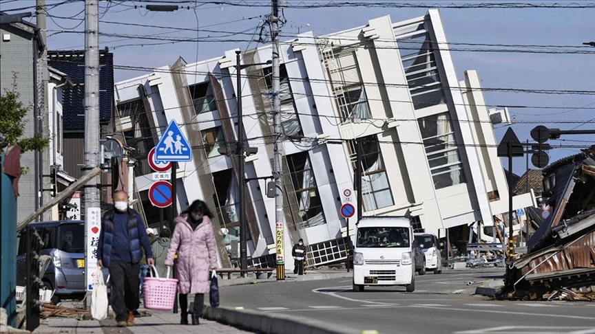 Art arda yaşanan depremlerde ölenlerin sayısı 55'e yükseldi
