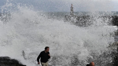 Yunanistan'da soğuk hava dalgası: Bir kişi hayatını kaybetti