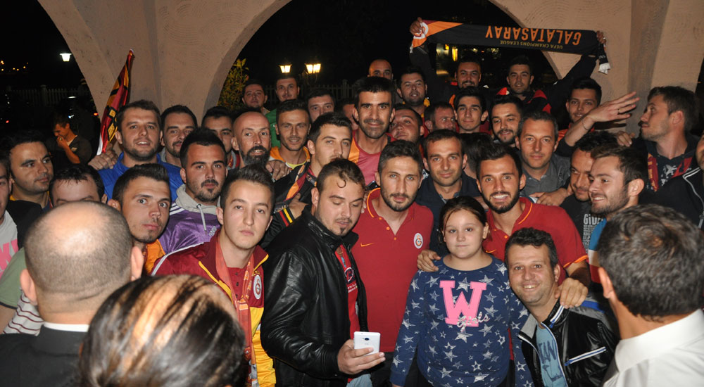Galatasaray takımı Gümülcine’ye geldi