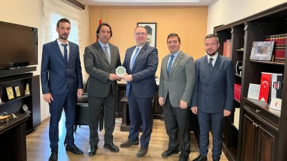 Encümen Heyeti Başkonsolos Ünal ile görüştü