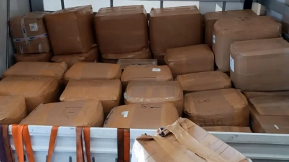 Gümrükte kaçak tekstil ürünleri ele geçirildi