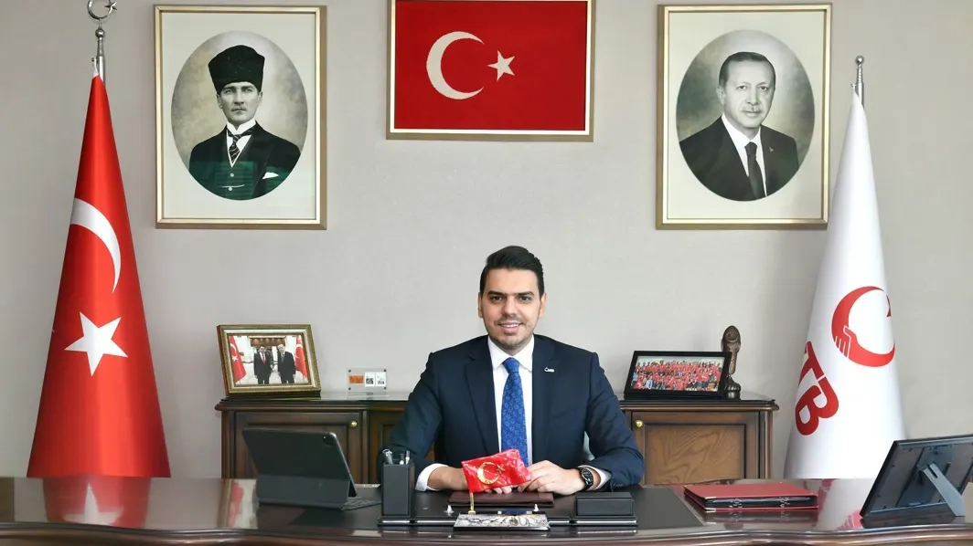 YTB Başkanı Eren, “Sadık Ahmet” filminin galasına katıldı