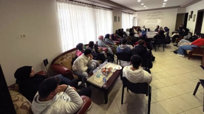 BTAYTD’neki toplantıda “Gençler için özgüven” konusu ele alındı