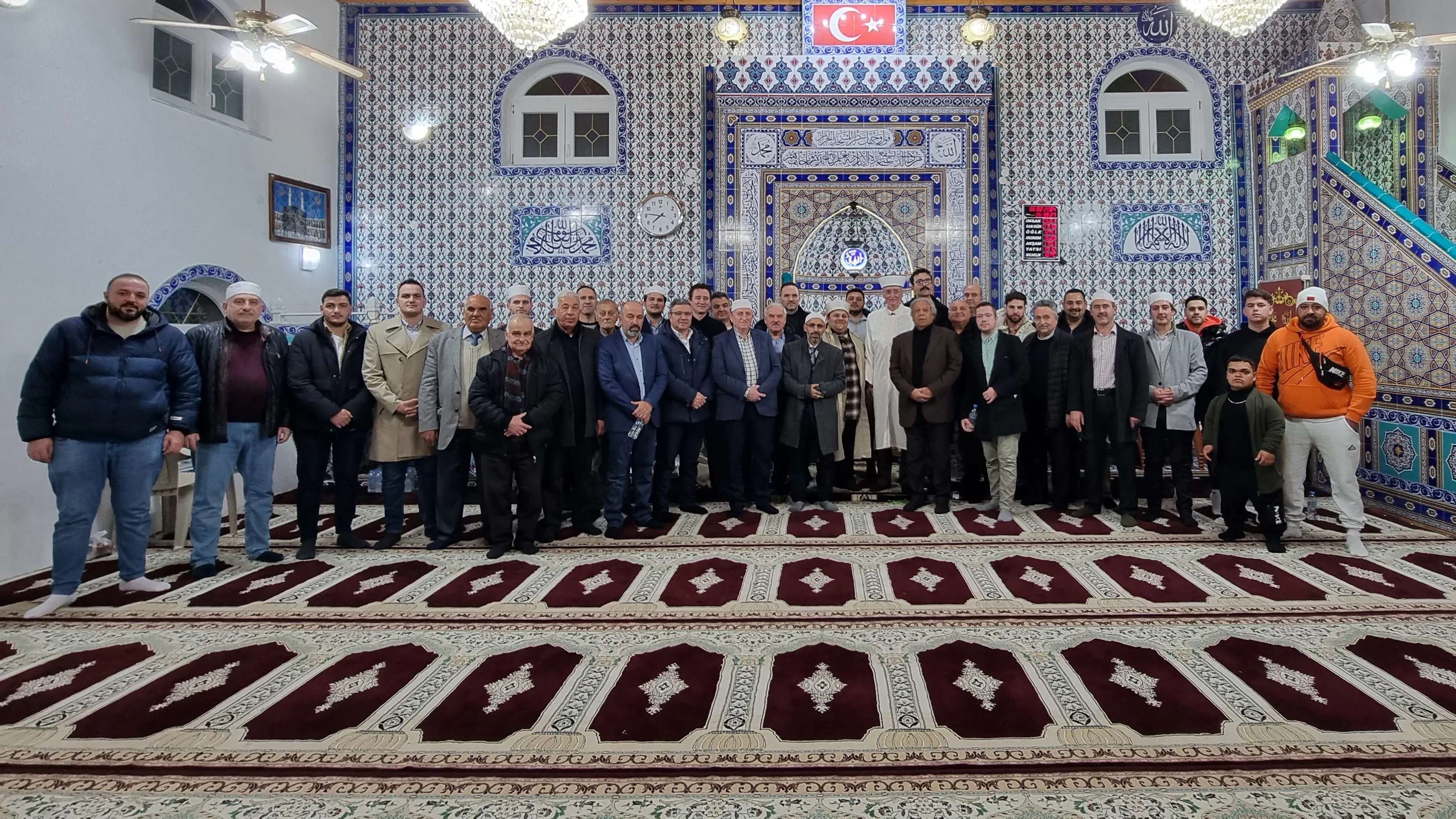 İskeçe Müftüsü Trampa Mirac Kandilini Amine Hatun Camii’nde ihya etti