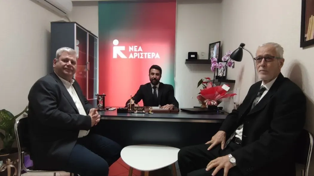 Milletvekili Özgür Ferhat, siyasi bürosunu hizmete açtı