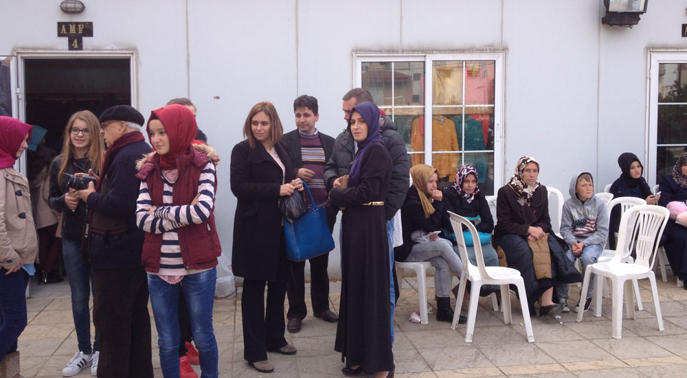 İskeçe'de Öğrenci Pazarı'na Büyük İlgi