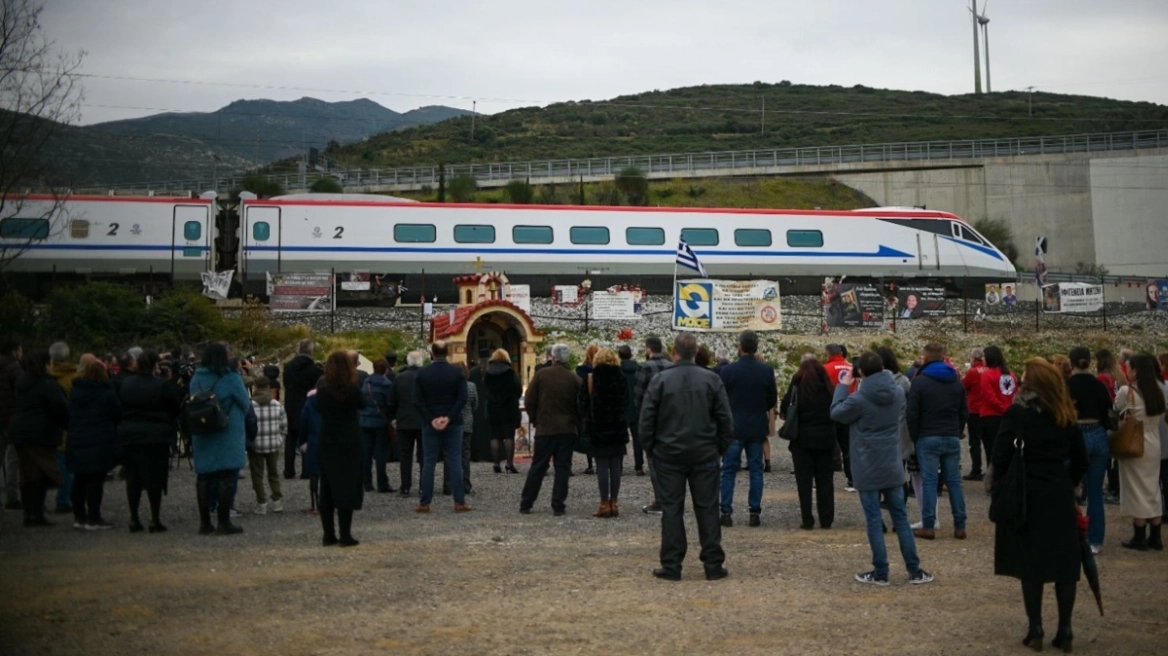 Geçen yıl tren kazasında ölen 57 kişi anıldı