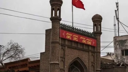 Çin, Doğu Türkistan'daki camiyi müzeye çevirdi!